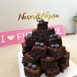 Brownies Tower (Plain)